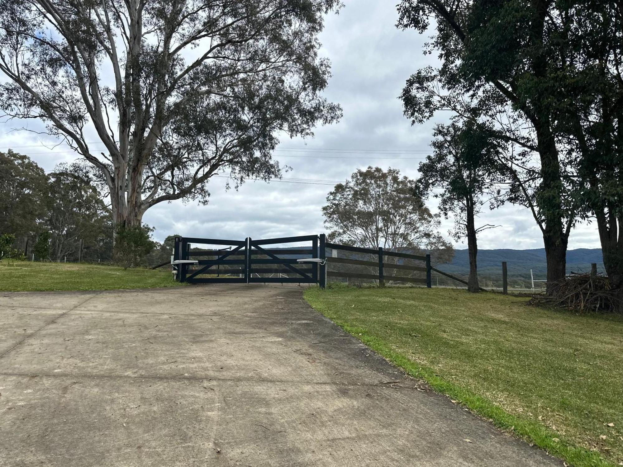 Blueberry Hills On Comleroy Farmstay - Self-Contained Cottages Kurrajong Eksteriør billede