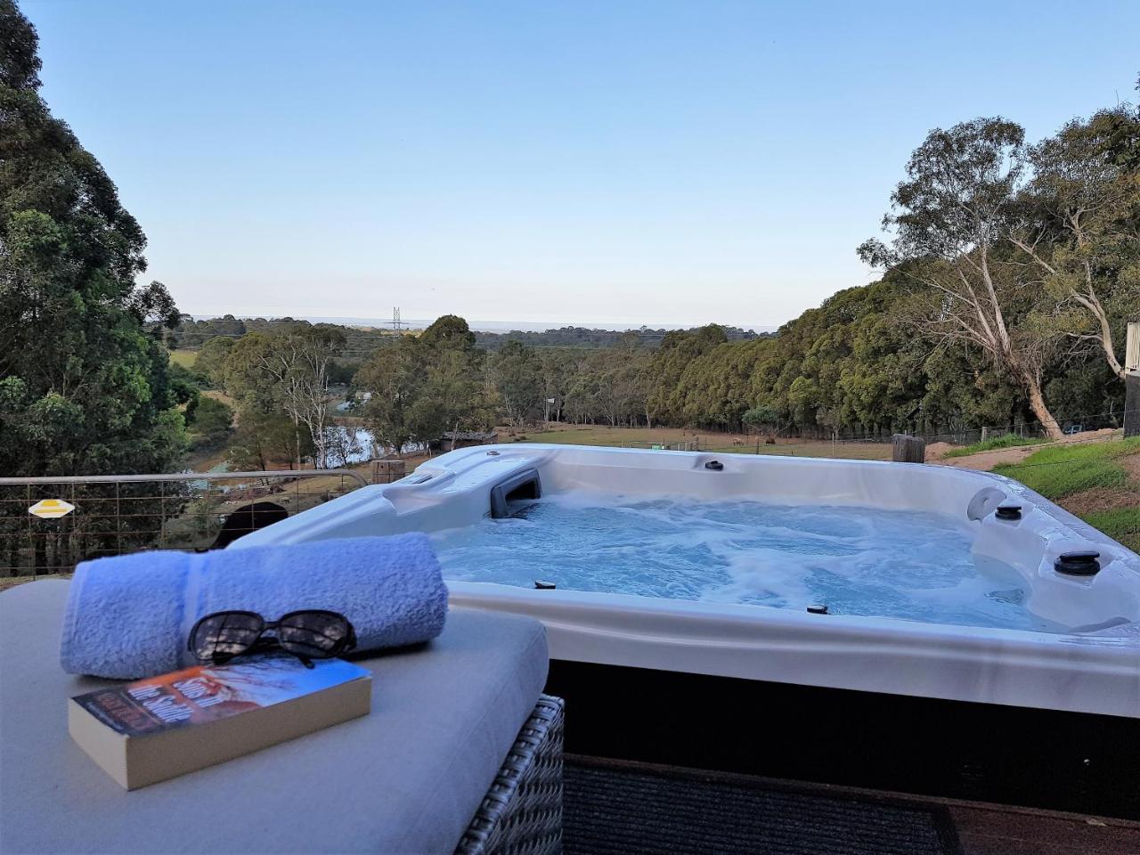 Blueberry Hills On Comleroy Farmstay - Self-Contained Cottages Kurrajong Eksteriør billede